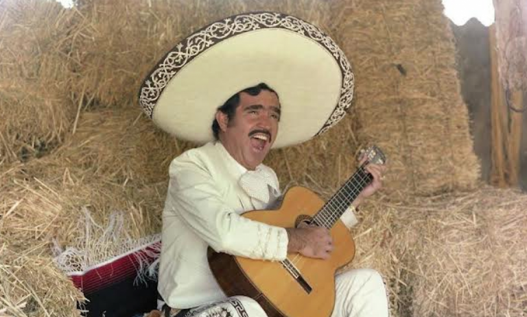 Vicente Fernández el charro mexicano que enamoró a generaciones