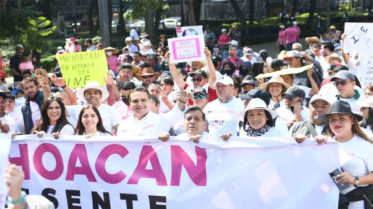 Marcha Silvano Aureoles En Defensa Del INE En CDMX