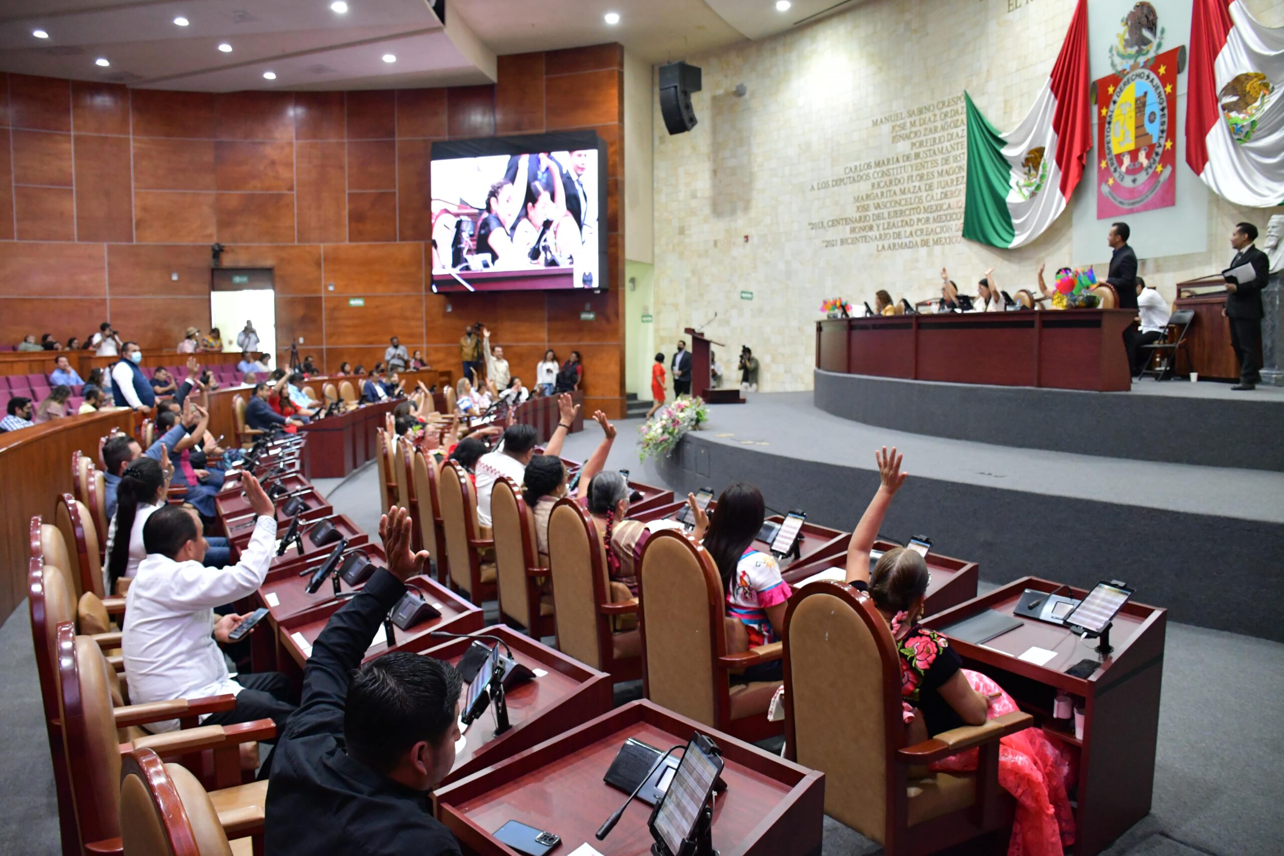 Emite Congreso Convocatoria Para Elegir A Titular De La Ddhpo