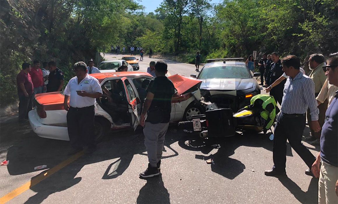 El accidente ocurrió en el tramo Huatulco-Pochutla