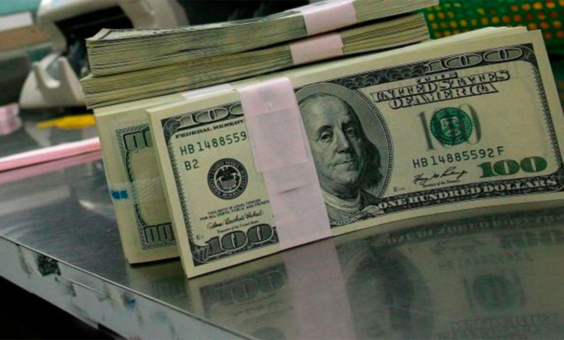 Banorte, el banco que más pesos paga por cada dólar enviado a México