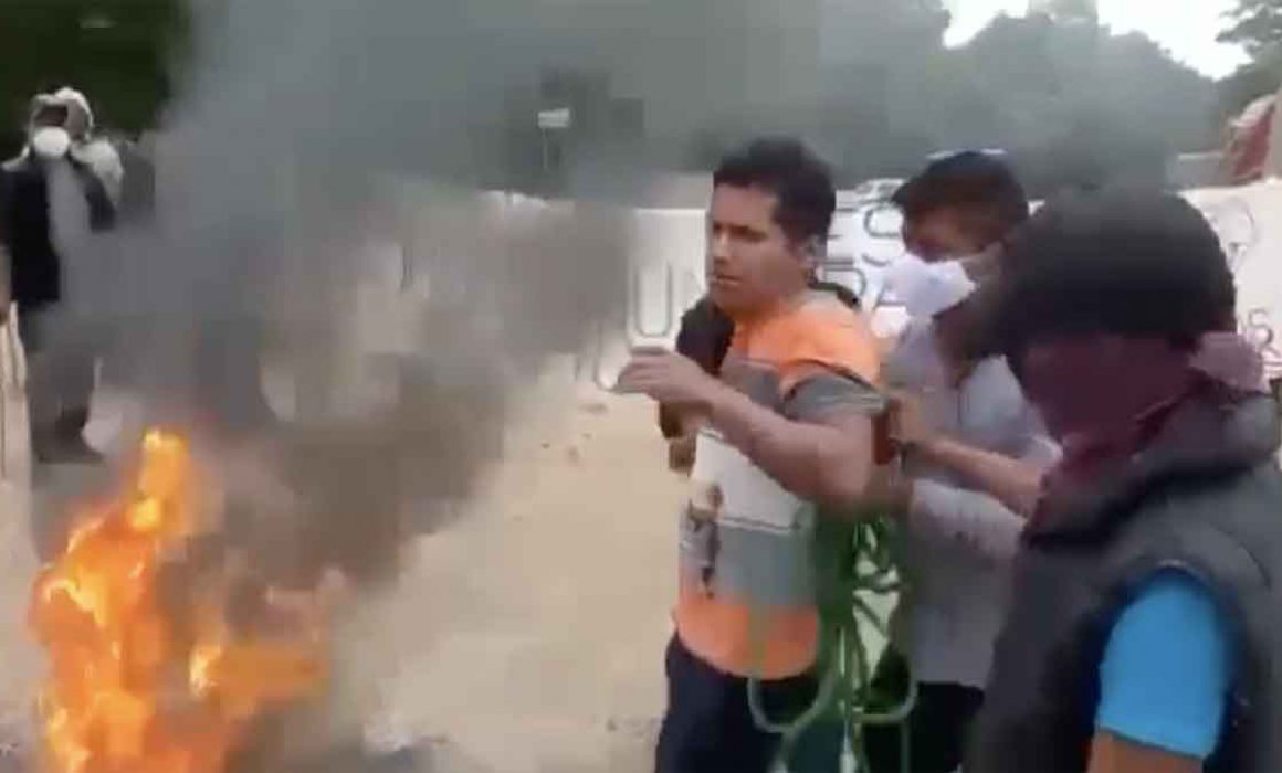 Intentan quemar vivo a tesorero municipal de San Juan Mazatlán