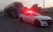Lo detienen ebrio cuando conducía autobús turístico en Oaxaca
