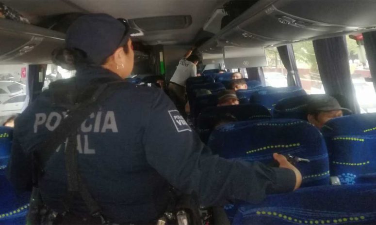 Aseguran en Oaxaca a 13 inmigrantes