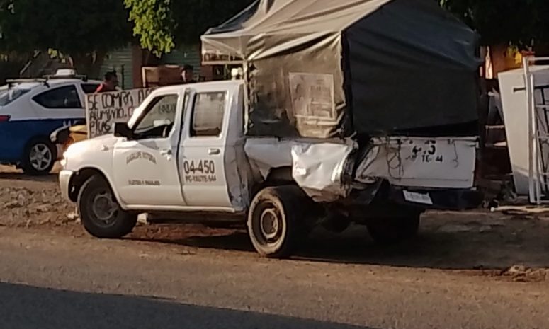 Choque entre Atsa y camioneta causa 6 heridos en El Tule