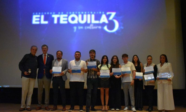 Gana fotógrafo de Quadratín Jalisco premio El tequila y sus palabras