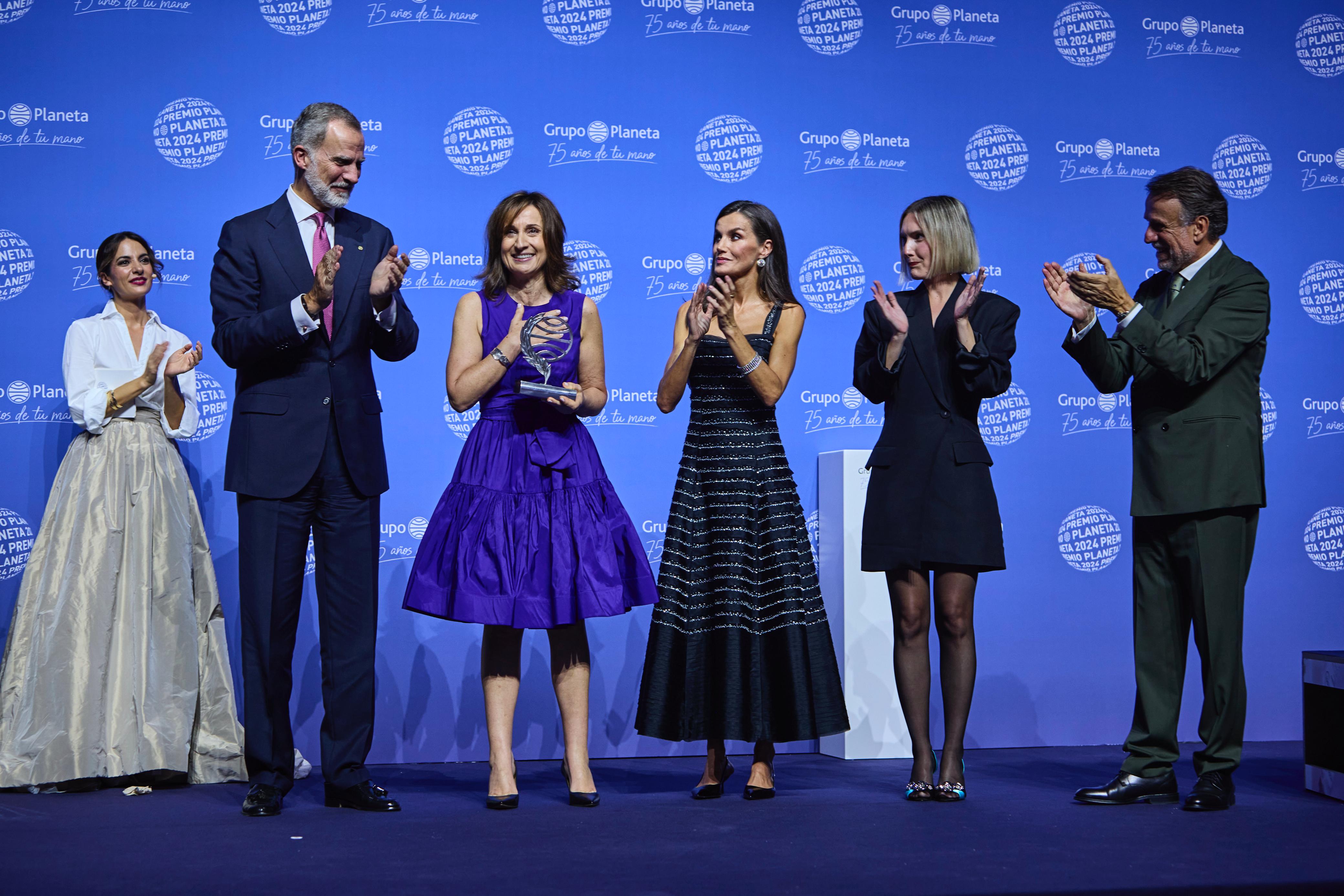 Paloma SánchezGarnica, premio 2024, y Beatriz Serrano, finalista