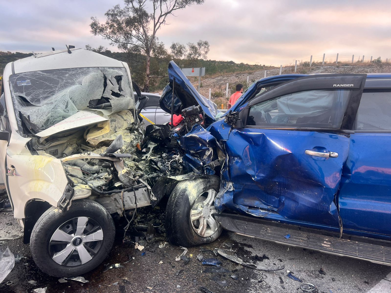 Un muerto y 4 heridos deja choque en el tramo Huitzo-Nochixtlán - Quadratín