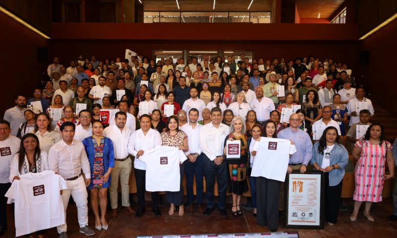 Entregan 53 certificados Hecho en Oaxaca