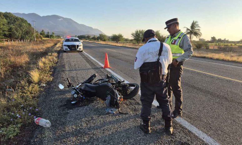 Muere motociclista en en la autopista Salina Cruz-La Ventosa
