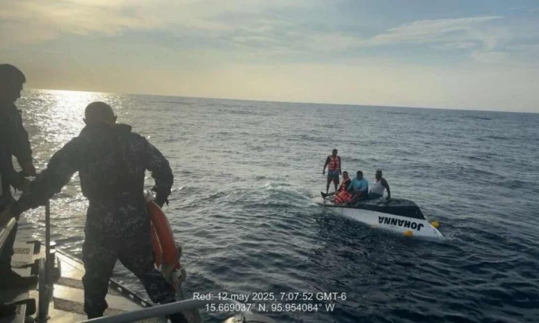 Localizan embarcación que realizaba pesca deportiva en Huatulco
