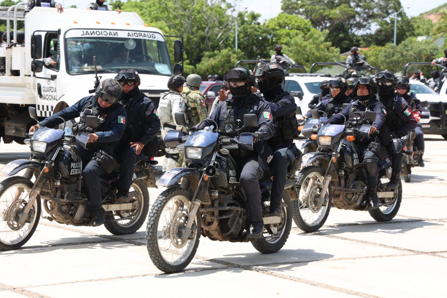 Fiscalía de Oaxaca y mandos federales toman control policial en ...