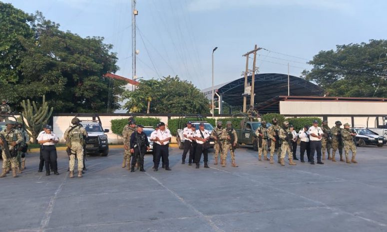 Refuerzan seguridad en Juchitán con el doble de policías estatales