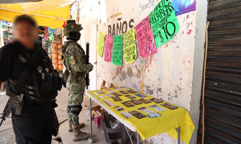 Aseguran más de 400 equipos robados en la Central de Abasto de Oaxaca
