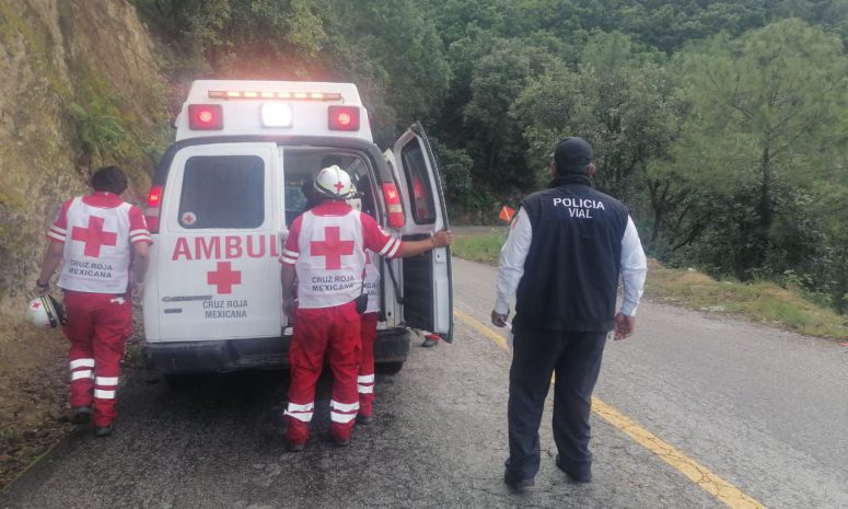 Un herido deja volcadura en Santo Tomás Tamazulapan