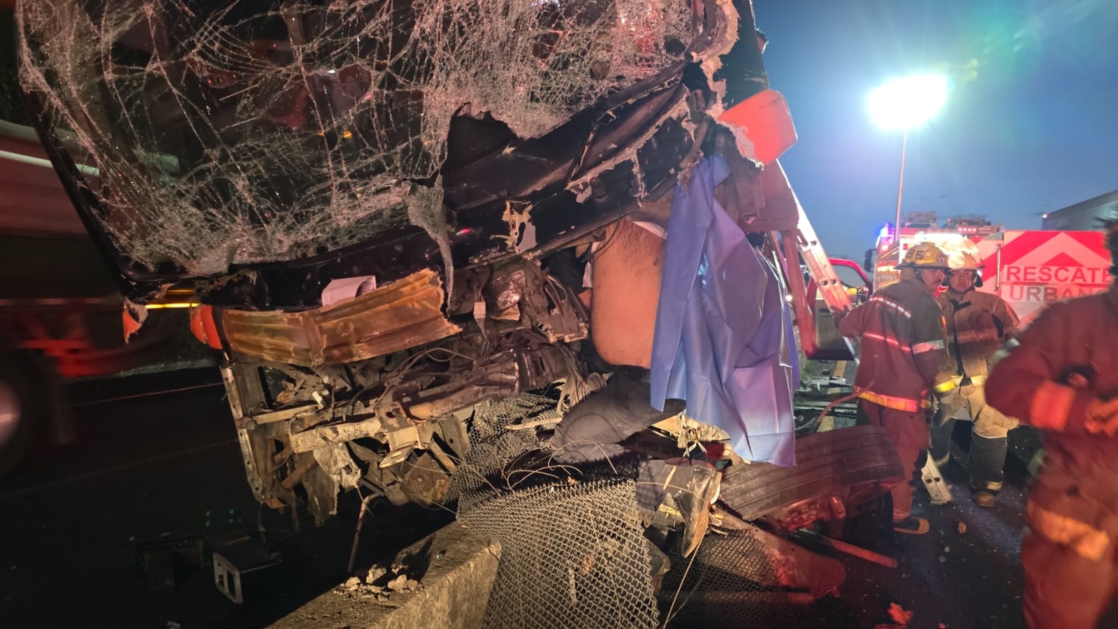 Choque en Jalisco deja un muerto y 11 heridos - Quadratín