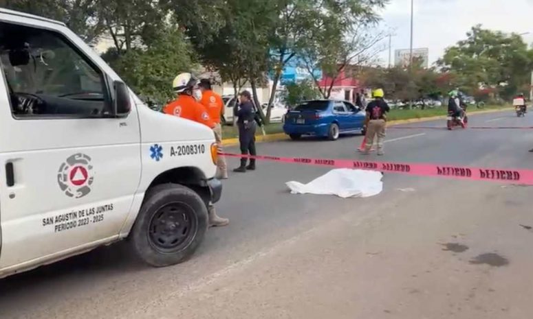 Muere mujer atropellada por un BinniBus en Símbolos Patrios