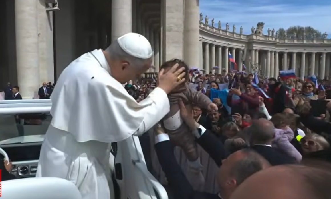 Llama el Papa León XIV a orar por afectados en Medio Oriente y migrantes