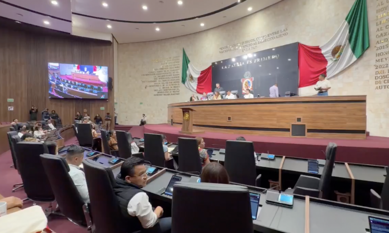 Desaparece Congreso Ayuntamiento de Juchitán con 35 votos
