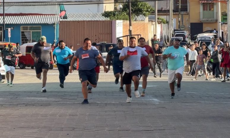Realizan la primera Carrera de panzones en la Villa de Etla