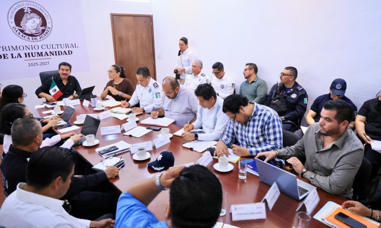Fortalece Oaxaca de Juárez coordinación para mejorar movilidad