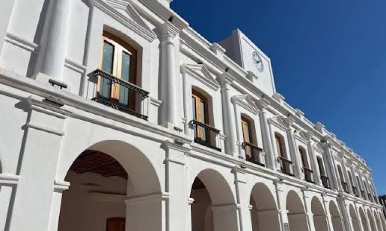 Sigue Juchitán sin relevo; no localizan al suplente del alcalde