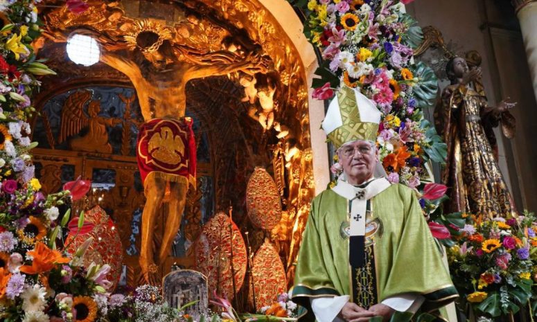 Llama arzobispo de Oaxaca a recuperar la fe en las familias