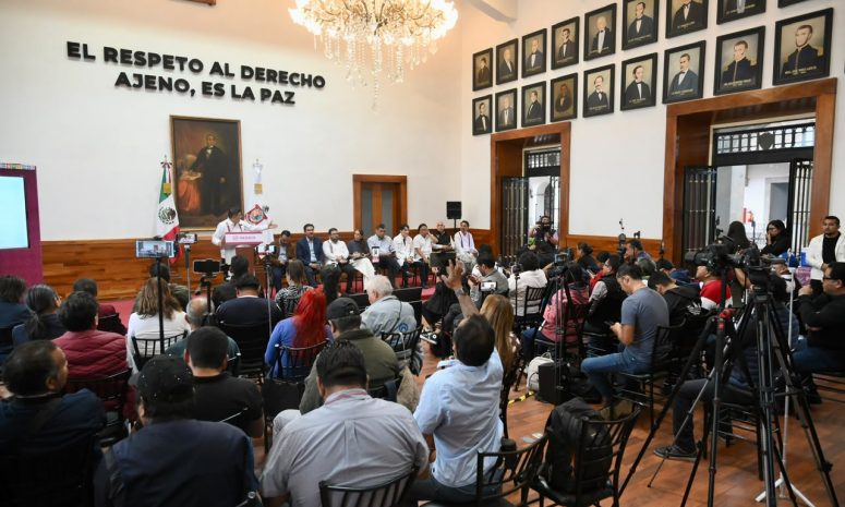 Con nueva Constitución vamos a fortalecer a policías municipales: Jara